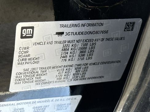 Used 2022 GMC Sierra 1500 SLT w/ SLT Premium Package image 11