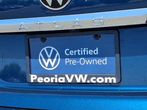 Certified 2022 Volkswagen Atlas Cross Sport SEL Premium R-Line AWD/4WD image 16