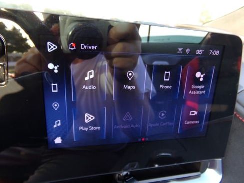 Used 2024 Chevrolet Corvette Z06 RWD image 18