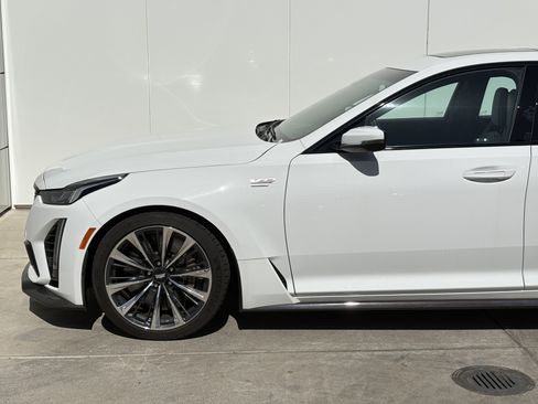 Certified 2024 Cadillac CT5 V Blackwing w/ Carbon Fiber Package 2 RWD image 5