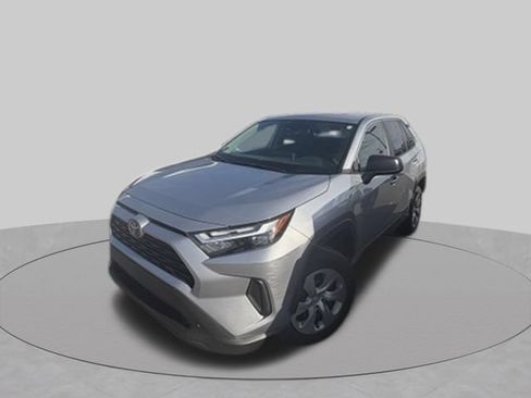 Used 2024 Toyota RAV4 LE AWD/4WD image 2