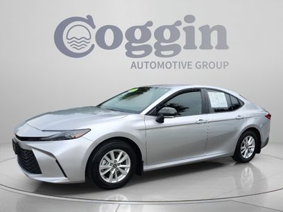 Used 2025 Toyota Camry LE