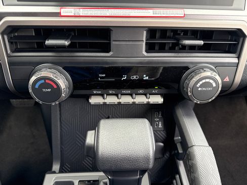 New 2026 Toyota 4Runner SR5 image 25