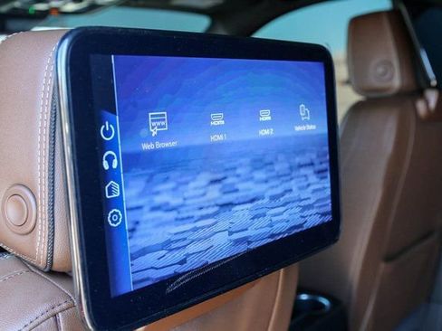 New 2026 Chevrolet Tahoe High Country AWD/4WD image 19