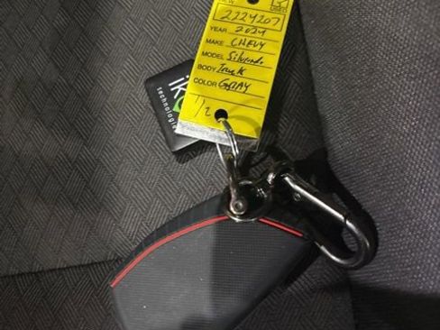 Used 2024 Chevrolet Silverado 1500 RST image 40