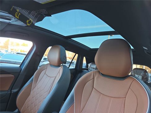 New 2026 Volkswagen Tiguan SEL R-Line image 22