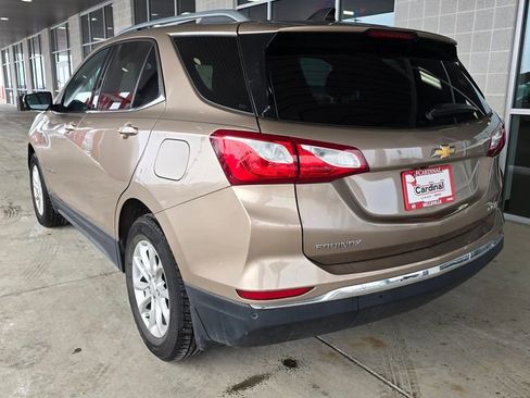 Used 2018 Chevrolet Equinox LT w/ Sun & Infotainment Package image 13
