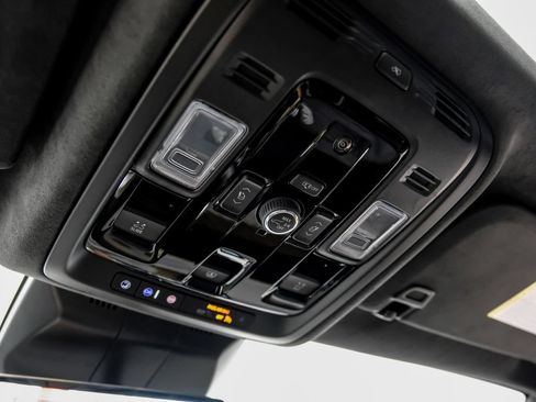 Used 2025 Cadillac Escalade Sport Platinum AWD/4WD image 35