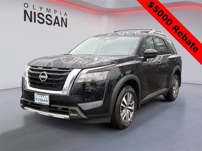 New 2025 Nissan Pathfinder SL