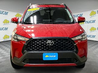 Used 2024 Toyota Corolla Cross LE video 2