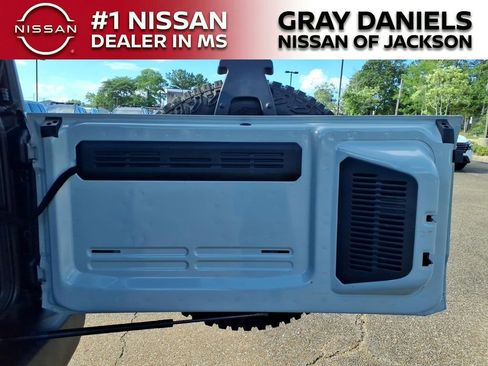 Used 2023 Ford Bronco Wildtrak AWD/4WD image 9