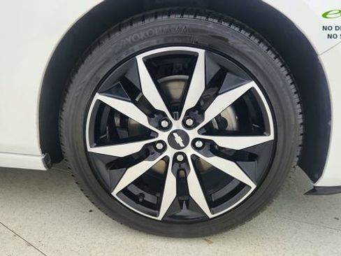 Used 2018 Chevrolet Malibu LT w/ Driver Confidence Package FWD image 56