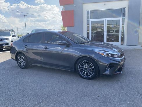 Used 2023 Kia Forte GT-Line w/ GT-Line Technology Package FWD image 3