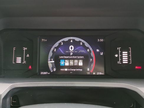 Used 2024 Toyota Tacoma SR5 AWD/4WD image 25