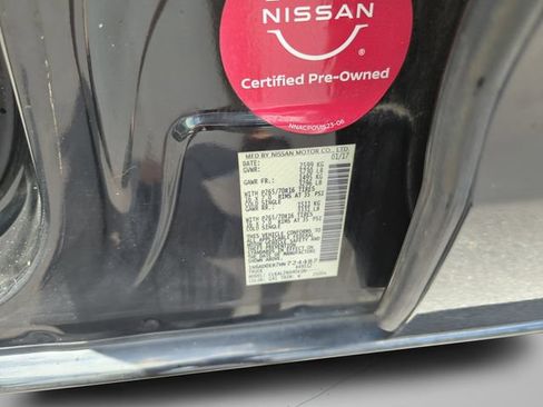 Certified 2017 Nissan Frontier SV RWD image 49