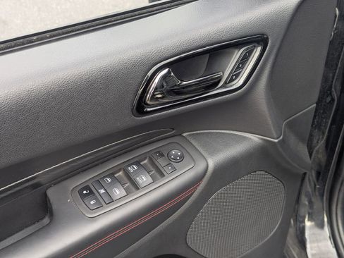 Used 2024 Dodge Durango GT image 28
