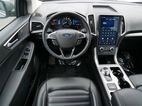 Certified 2023 Ford Edge SEL image 14