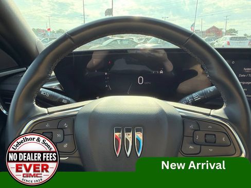 Used 2024 Buick Envista Preferred w/ Convenience I Package FWD image 26