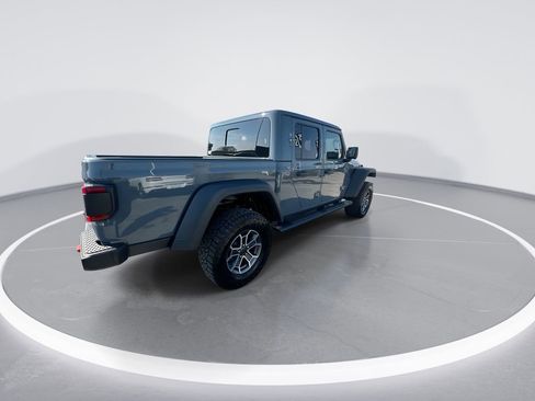 Used 2025 Jeep Gladiator Mojave w/ Convenience Group image 8