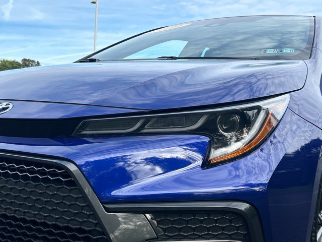 Used 2021 Toyota Corolla SE w/ SE Premium Package FWD image 10
