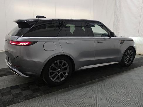 Used 2024 Land Rover Range Rover Sport Dynamic SE image 4