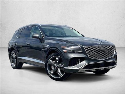 Used 2025 Genesis GV80 3.5T Prestige AWD/4WD image 12