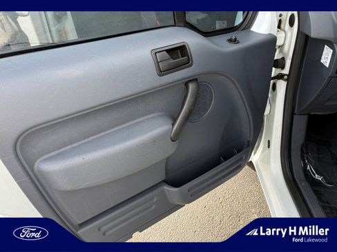 Used 2013 Ford Transit Connect XLT image 13