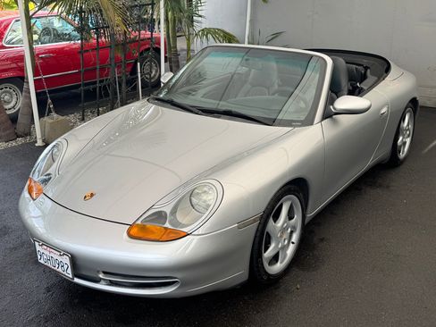 Used 1999 Porsche 911 Cabriolet image 8