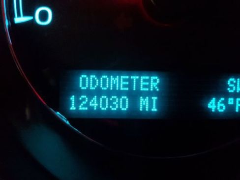 Used 2010 GMC Yukon XL Denali image 17