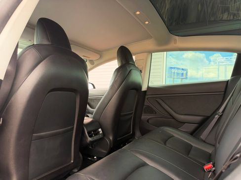 Used 2019 Tesla Model 3 Long Range AWD/4WD image 20