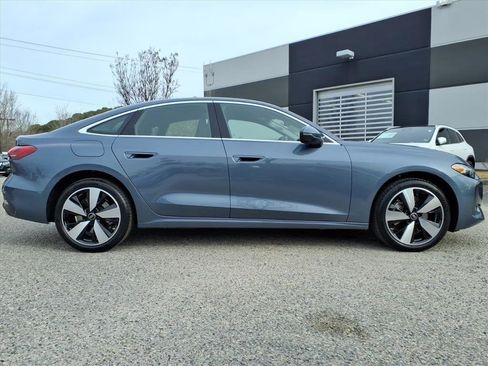 Used 2025 Audi A5 2.0T Prestige w/ 19" Wheel Package AWD/4WD image 6