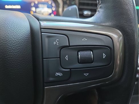 Used 2022 Chevrolet Silverado 1500 High Country w/ High Country Premium Package image 18