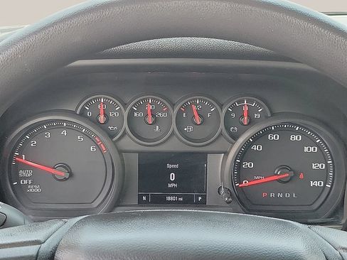 Used 2025 Chevrolet Silverado 1500 W/T RWD image 16