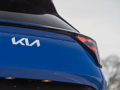 New 2026 Kia Sportage EX FWD image 26