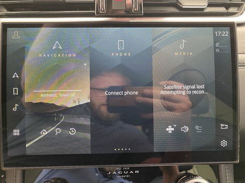 New 2023 Jaguar F-PACE S image 19