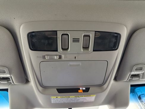 Used 2015 Subaru Outback 3.6R Limited image 23