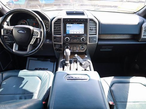 Used 2018 Ford F150 Limited image 19