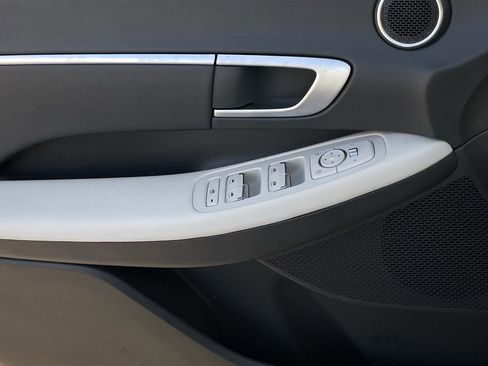 Used 2025 Hyundai Sonata SEL image 21