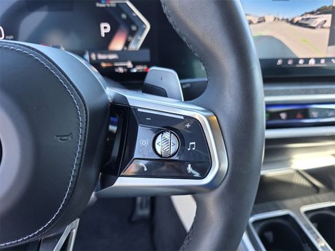 Certified 2025 BMW 740i w/ Premium Package image 23