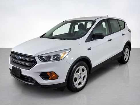 Certified 2017 Ford Escape S FWD image 7