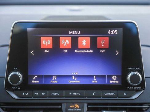 Used 2024 Nissan Altima 2.5 SR image 13