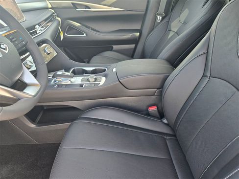 New 2026 INFINITI QX60 Luxe w/ Cargo Package image 10