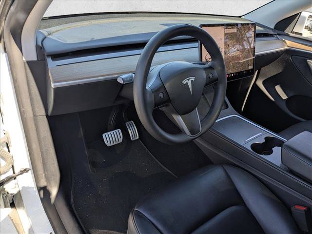 Used 2025 Tesla Model Y Performance AWD/4WD image 9
