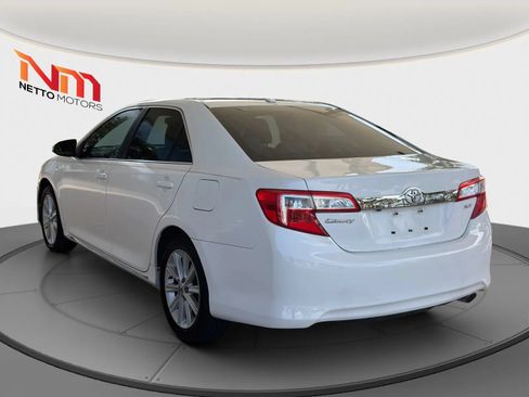 Used 2014 Toyota Camry XLE FWD image 3