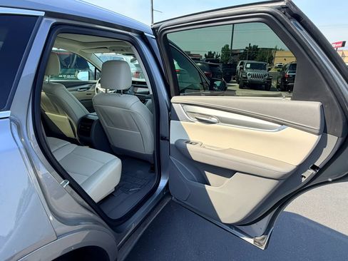 Used 2024 Cadillac XT5 Premium Luxury AWD/4WD image 22