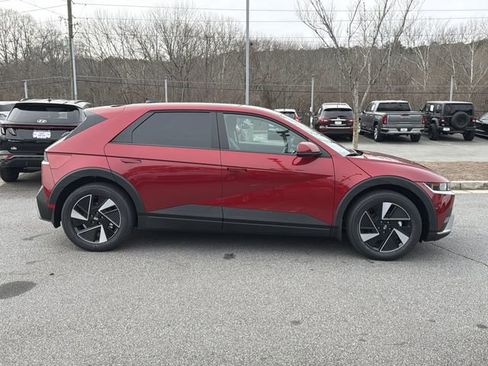 New 2026 Hyundai Ioniq 5 SEL image 8