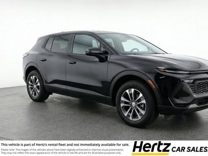 Used 2025 Chevrolet Equinox LT