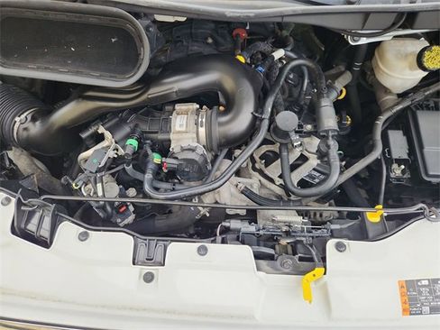 Used 2020 Ford Transit 350 XLT image 25