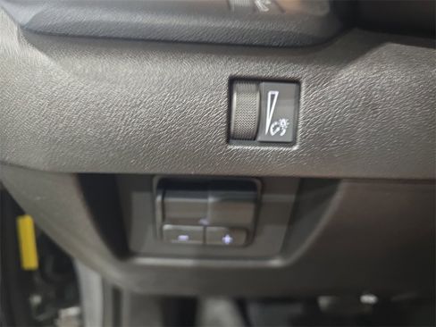 New 2026 GMC Canyon Elevation w/ Convenience Package image 26