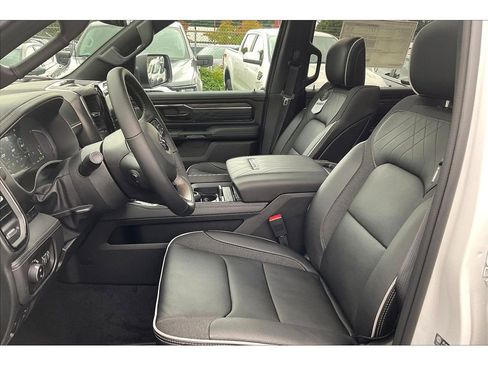 New 2026 RAM 1500 Limited w/ Body Color Bumper Group image 9